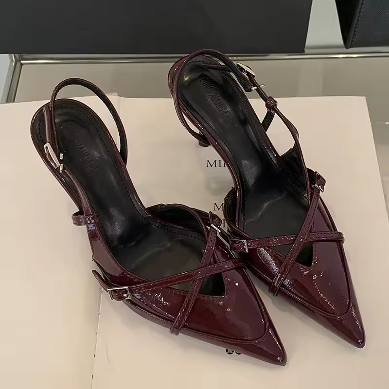 Sandalias bajo tacón